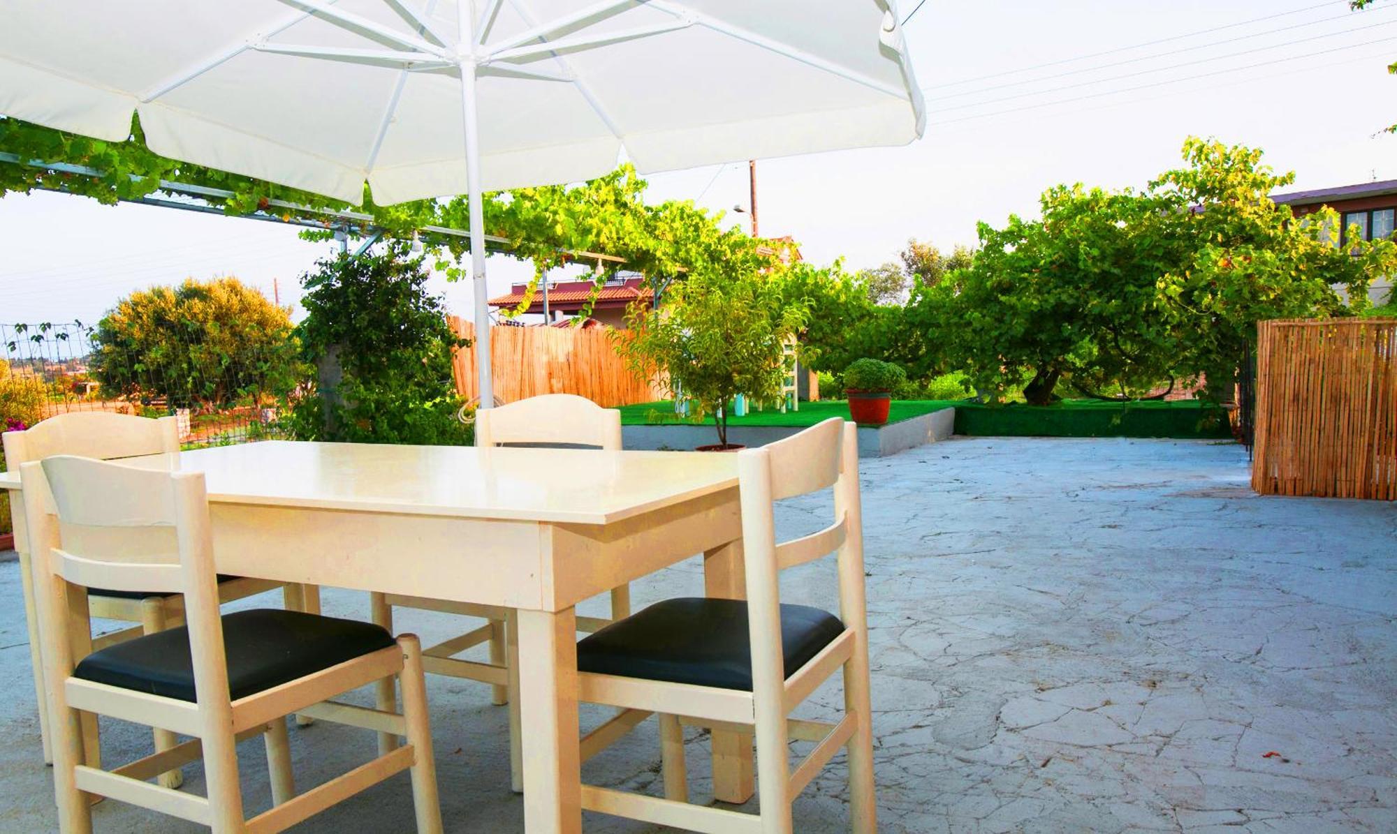 Babi'S Villa - Garden Apartment Lixouri Extérieur photo